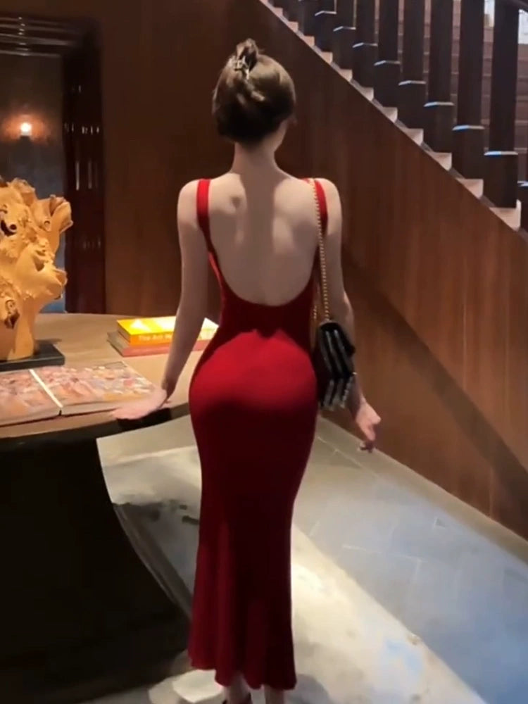 Sexy backless mermaid red suspender dress      S5816