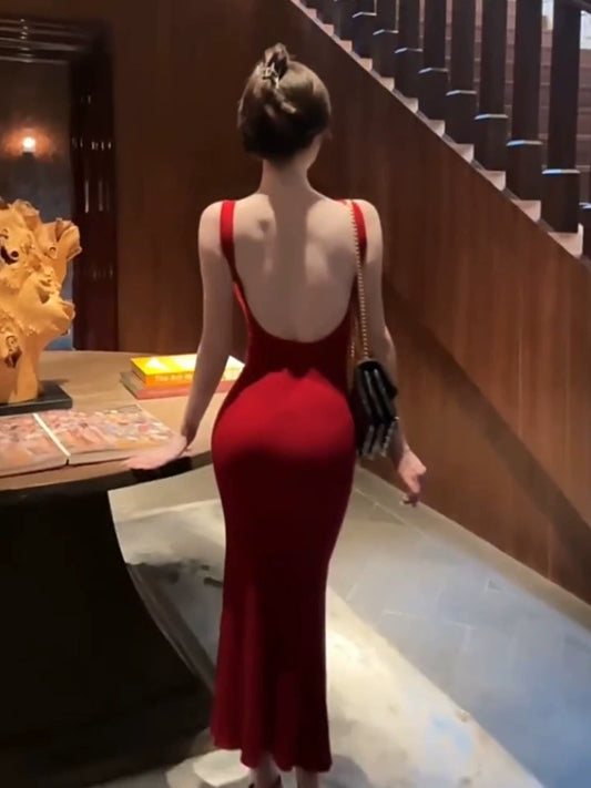 Sexy backless mermaid red suspender dress      S5816