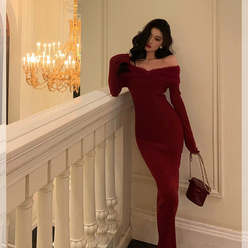 Red off-shoulder knitted dress for women winter new long party dress    S5601