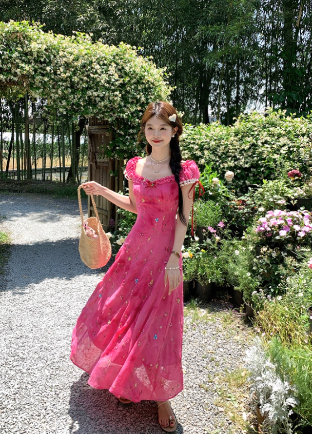 Rose Red Embroidered Square Neck Puff Sleeve Waist Suspender Dress Summer French Style Dress R4657