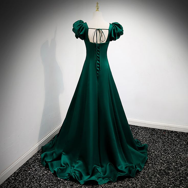 Green Satin Square Puff Sleeve Pleats Prom Dress       S5314