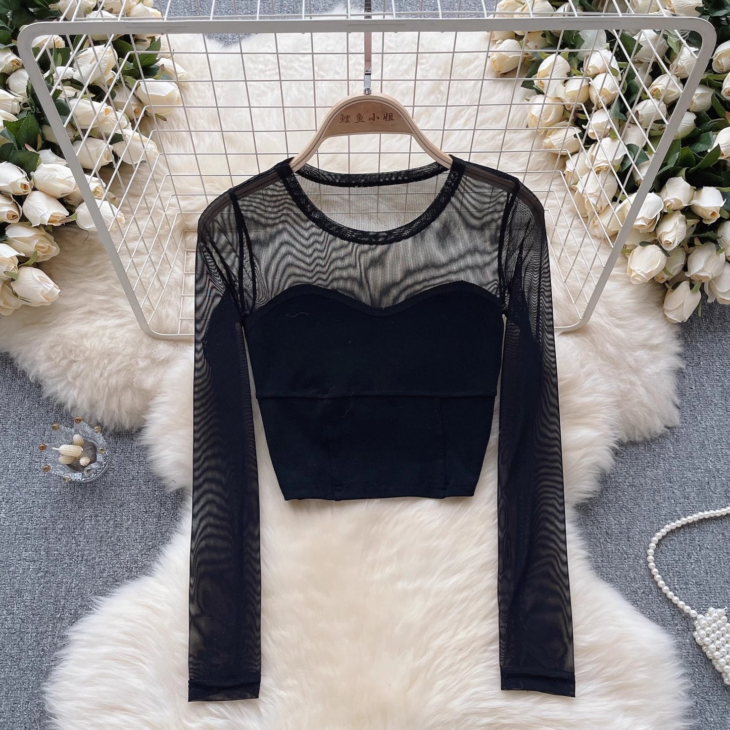 long-sleeved T-shirt for women mesh short design top trendy    S4535