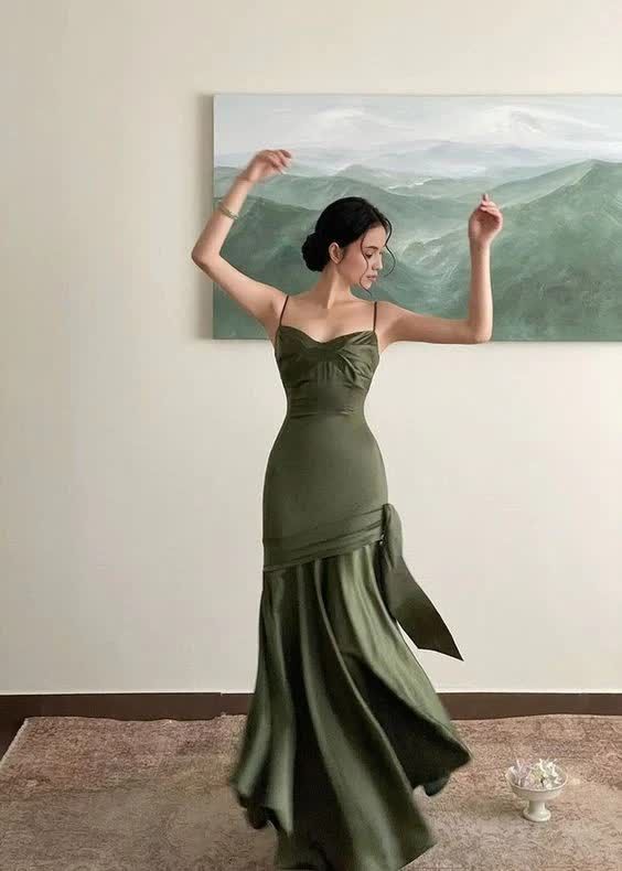 Sexy Mermaid Straps Green Party Dresses Satin Long Prom Dresses       S5245