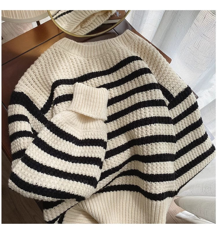 Striped long-sleeved sweater for women round neck top       S4913