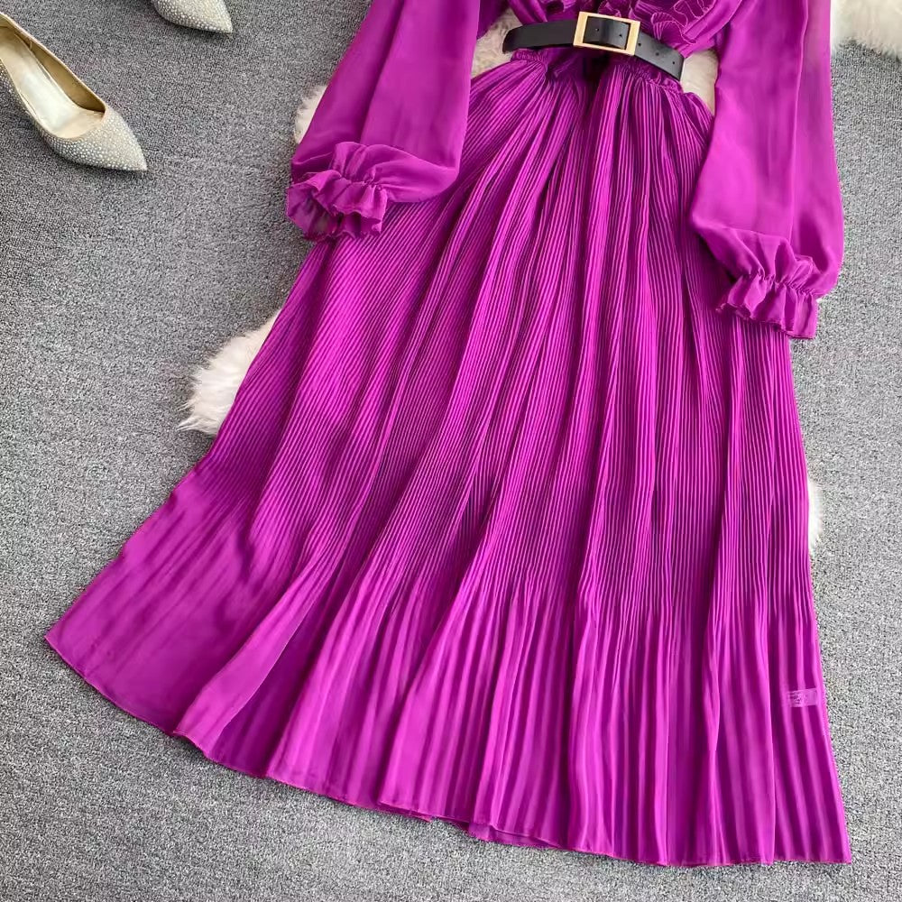 V-neck ruffled puff long-sleeved A-line pleated dress      S4301