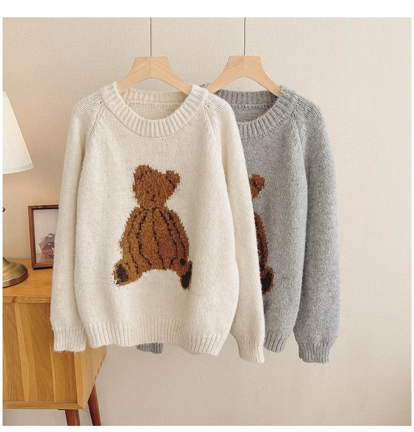 bear round neck sweater for women new style casual long-sleeved sweater    S4822