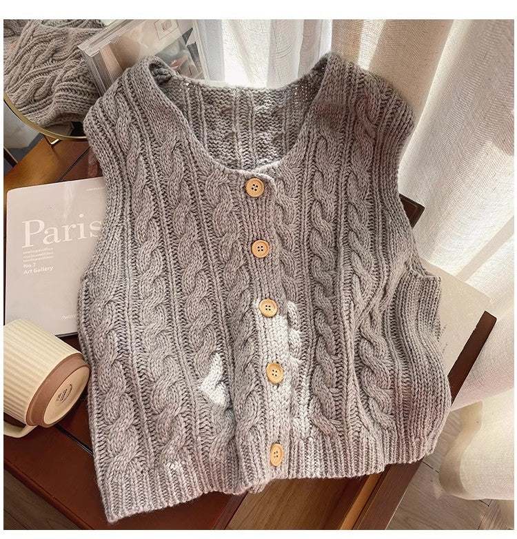 Round neck sleeveless knitted vest for women outer wear sweater vest     S5030