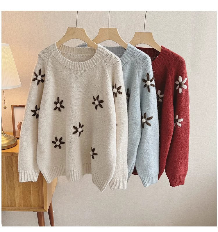 embroidered round neck sweater for women        S4825