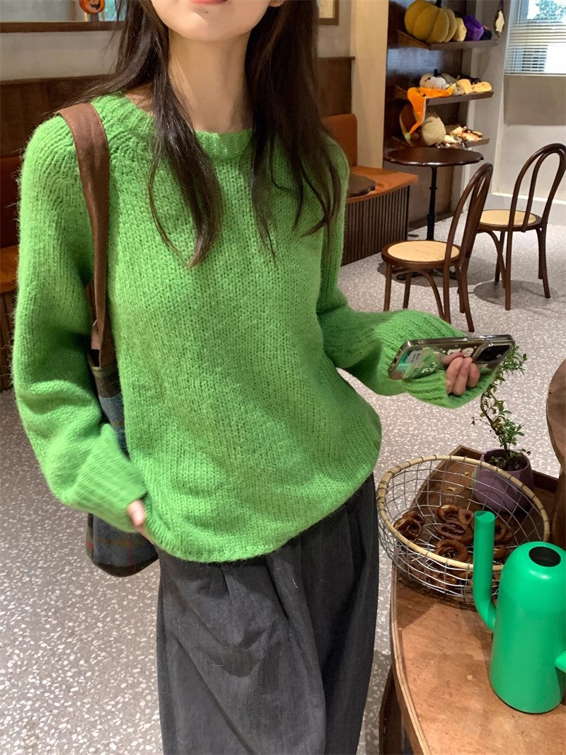 soft casual round neck long sleeve outer sweater green sweater     S4753