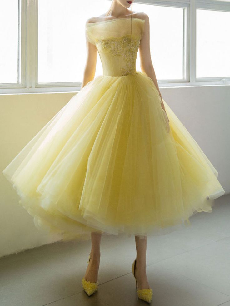 Tulle Beads Short Prom Dress, Puffy Homecoming Dress          S3016