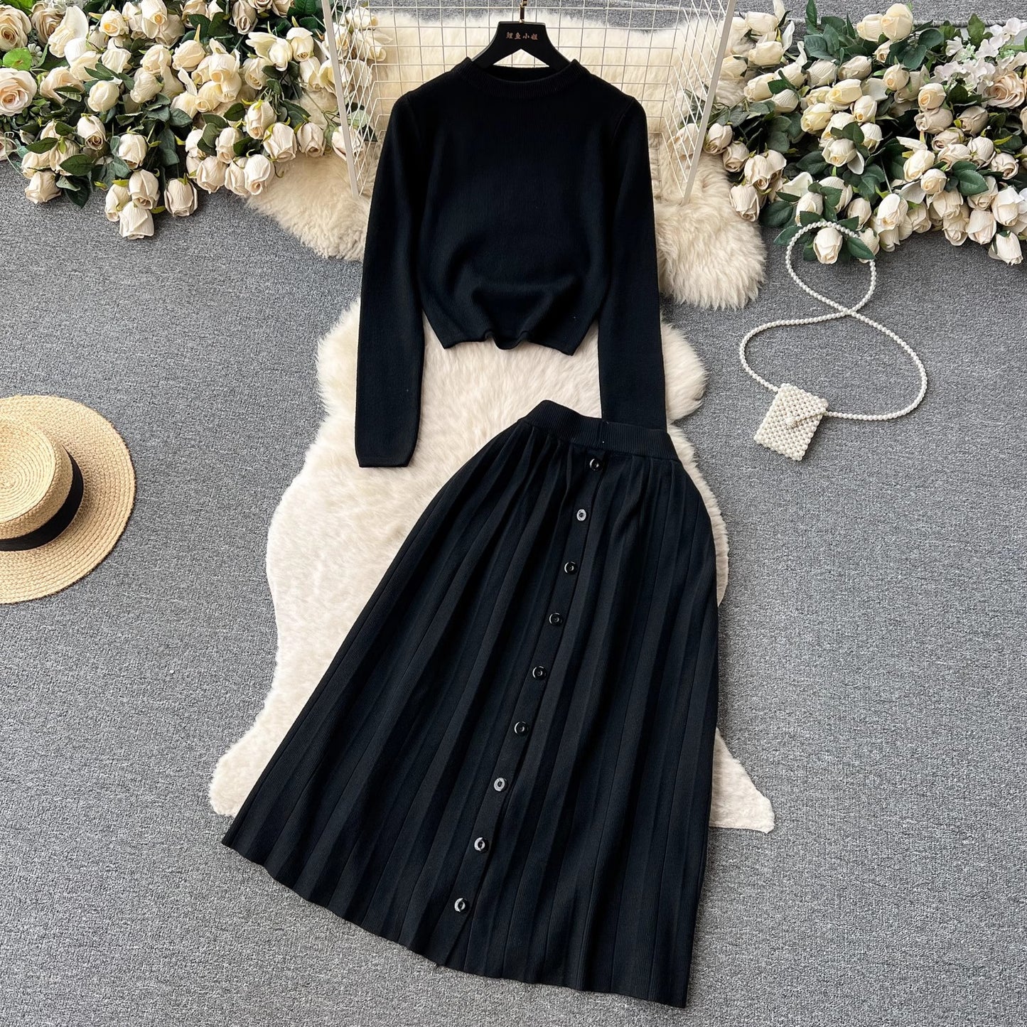 knitted fashion suit for women round neck T-shirt + pleated skirt   S4580