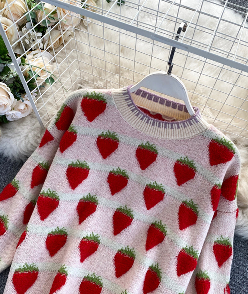 Sweet Strawberry Sweater      S4377