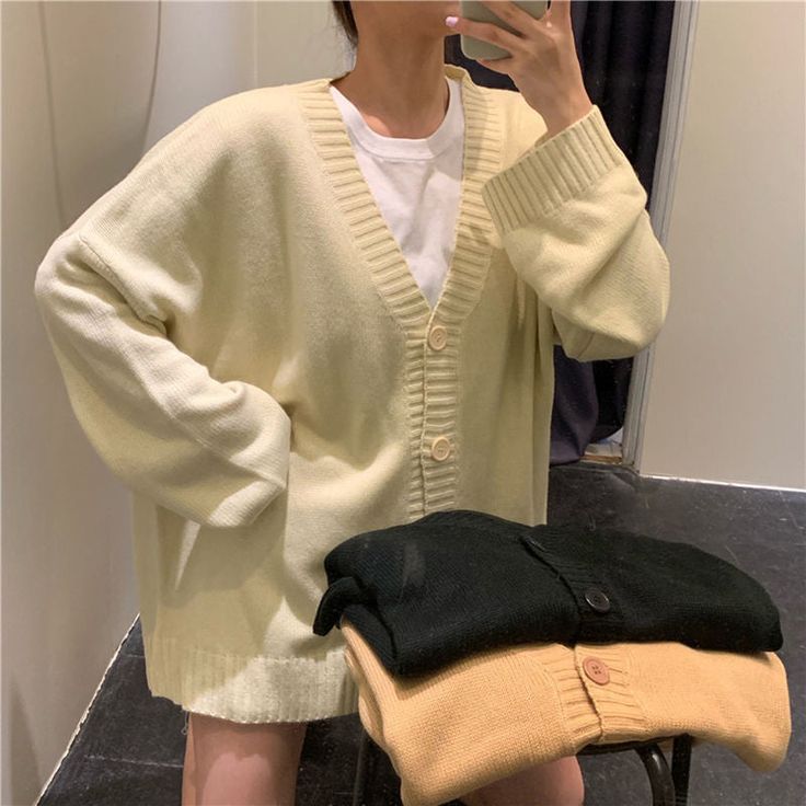 LOOSE V-NECK RETRO BUTTON KNITTED CARDIGAN SWEATER     S2787