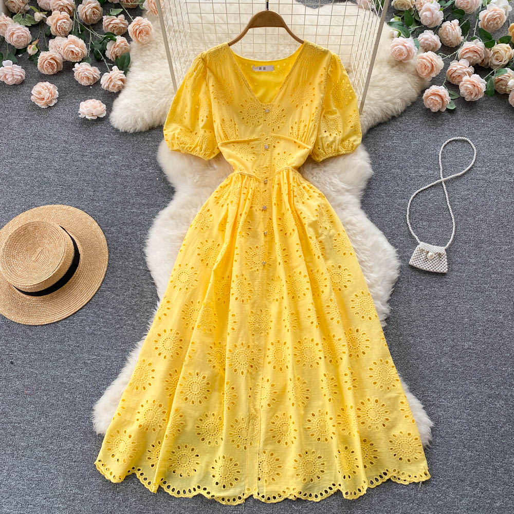 Puff Sleeve V-neck Lace Dress       S4466