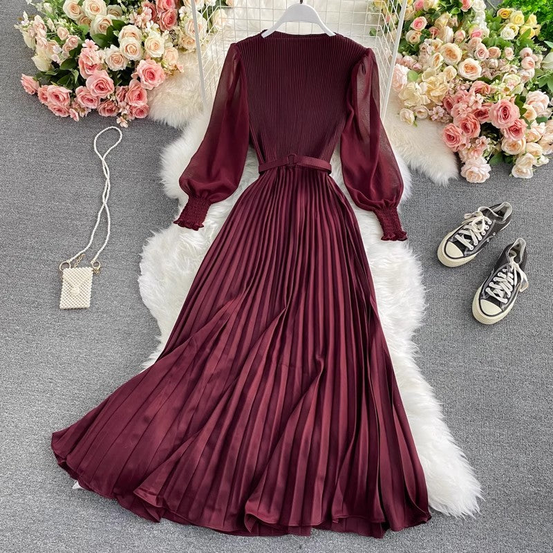 round-neck dress new solid color pleated long skirt      S3914