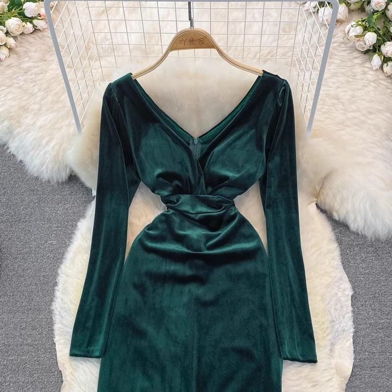 Fashionable sexy long-sleeved dress long skirt velvet V-neck dress    S3964