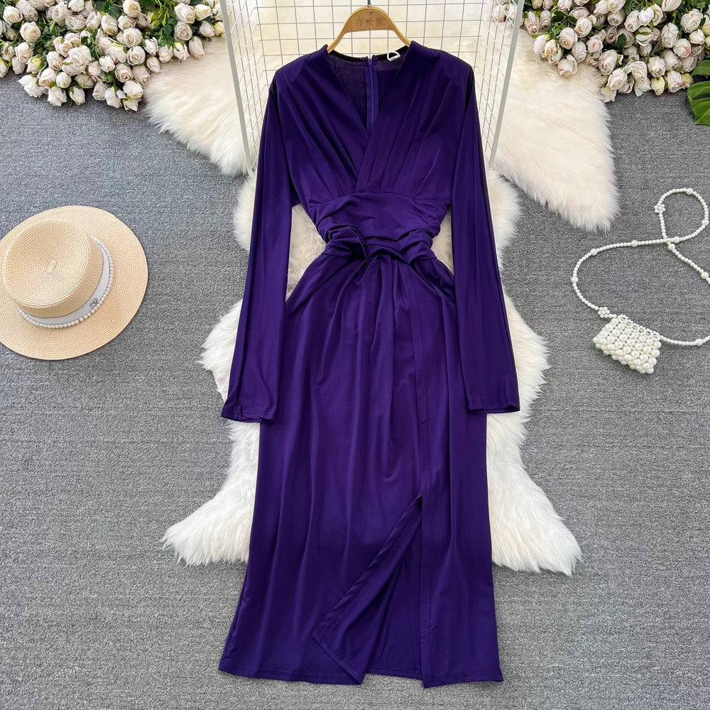 fashionable long-sleeved V-neck pleated waist mid-length slit A-line dress      S4484