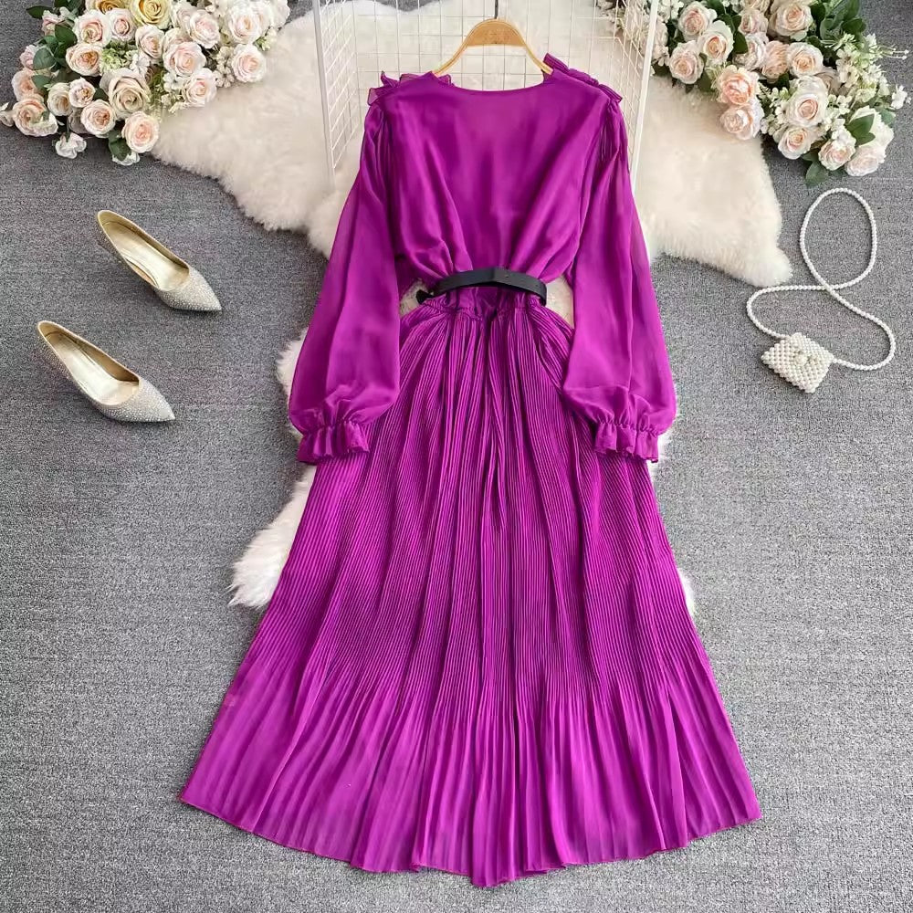 V-neck ruffled puff long-sleeved A-line pleated dress      S4301