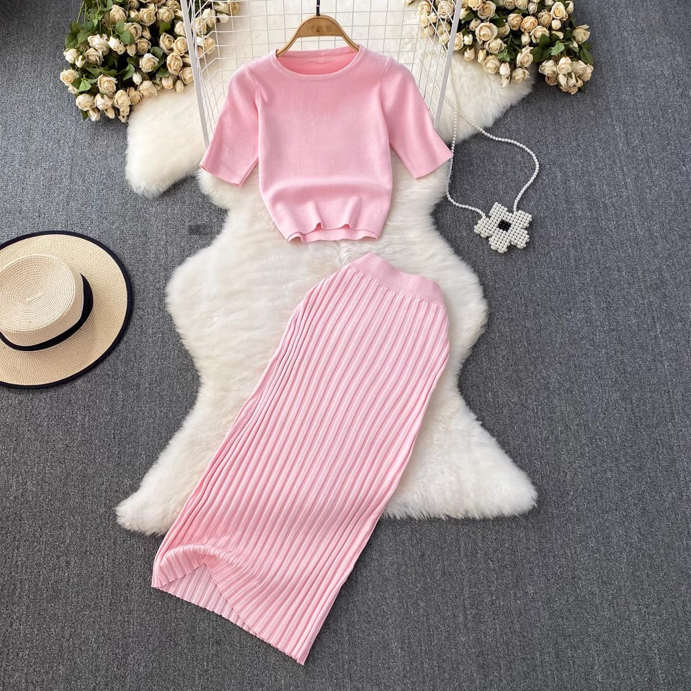 Fashion suit for women short-sleeved round neck knitted sweater top two-piece set mid-length skirt       S4184