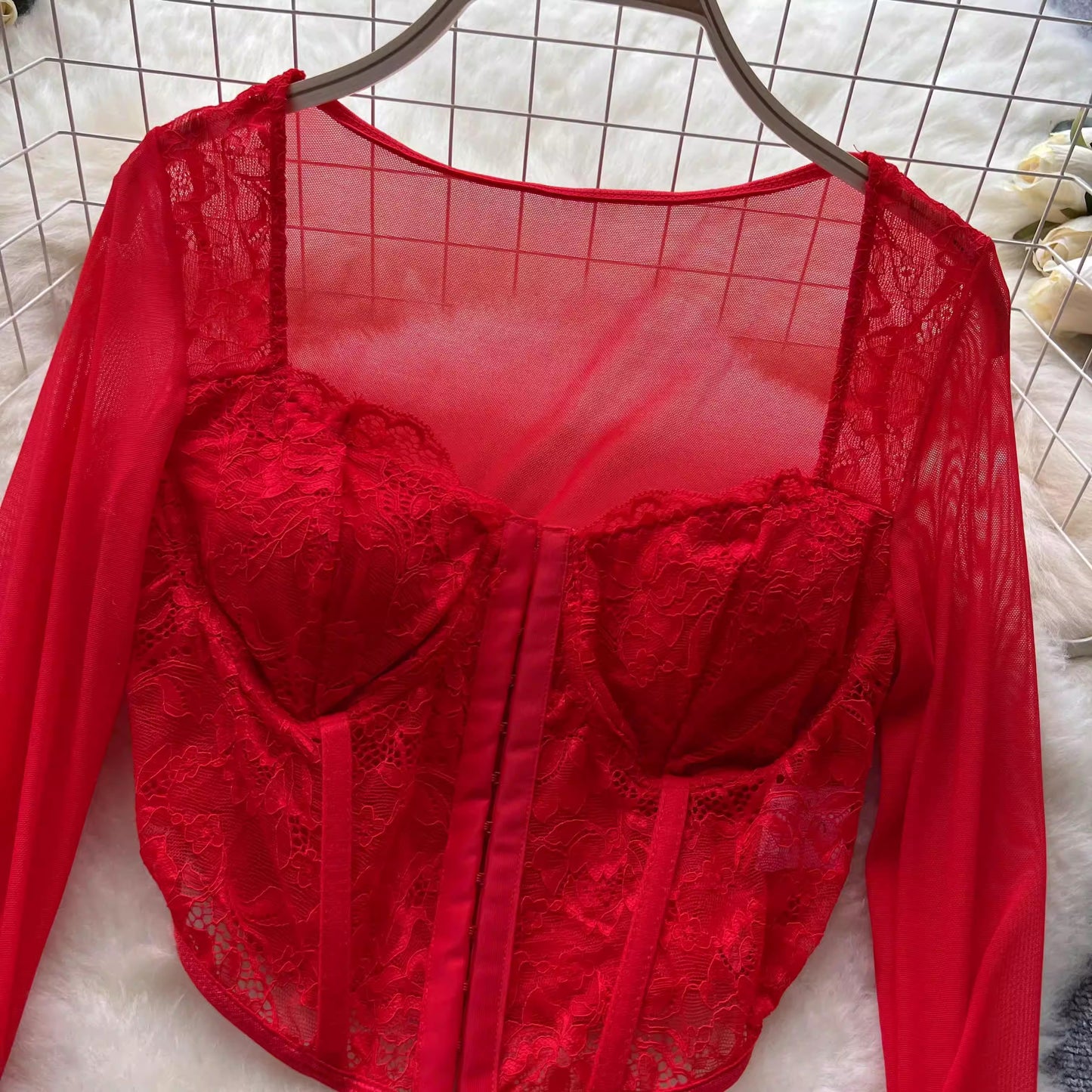 Sexy lace mesh long-sleeved T-shirt for women hot girl short top     S4591