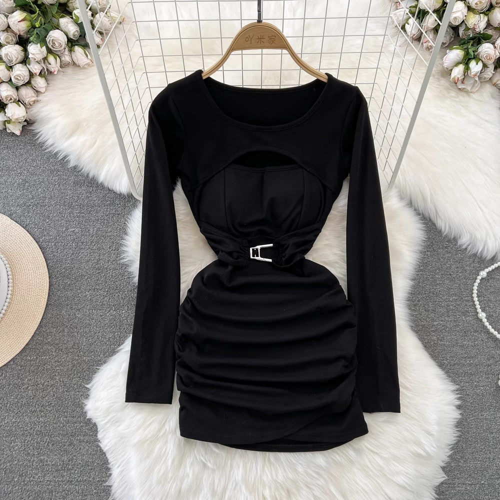 Long Sleeve Round Neck Short Pleated Dress     S4074