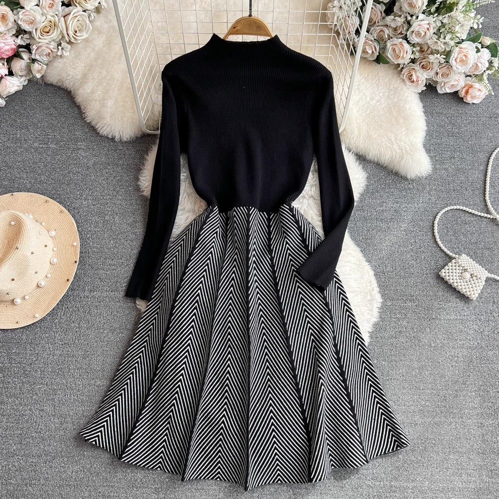 mid-length a-line knitted dress   S3903