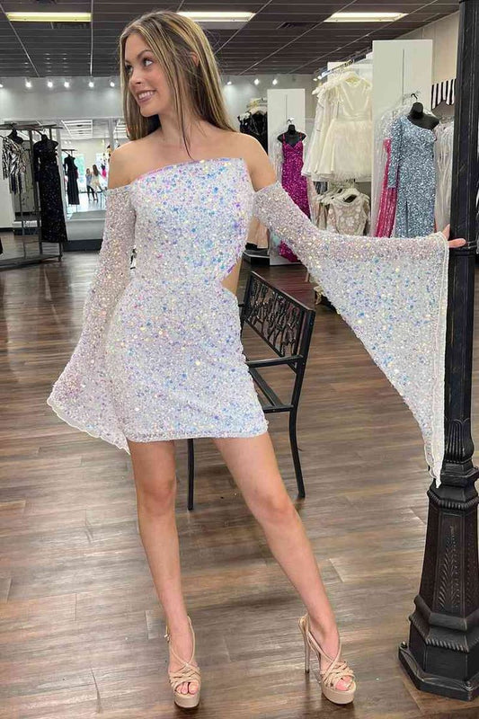 Fitted Sequins White Long Sleeves Short Homecoming Dress      S2696