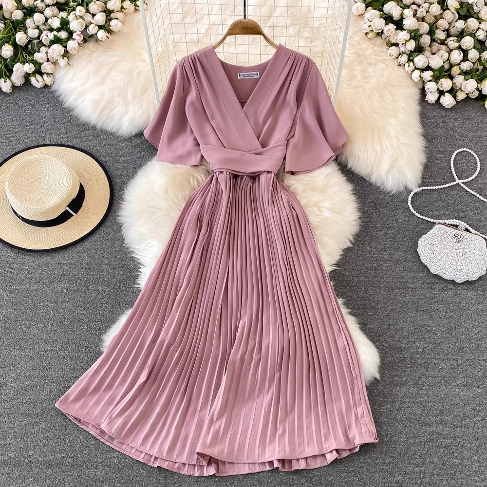 V-neck short-sleeved dress pleated long skirt      S4030