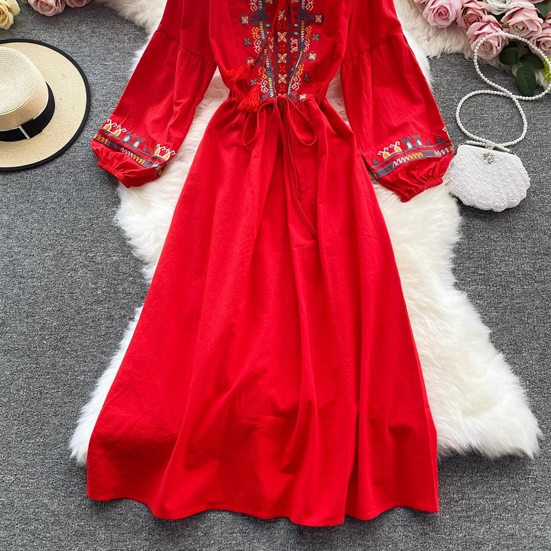 holiday dress women's bohemian beach dress embroidered lantern sleeve style long skirt    S3983