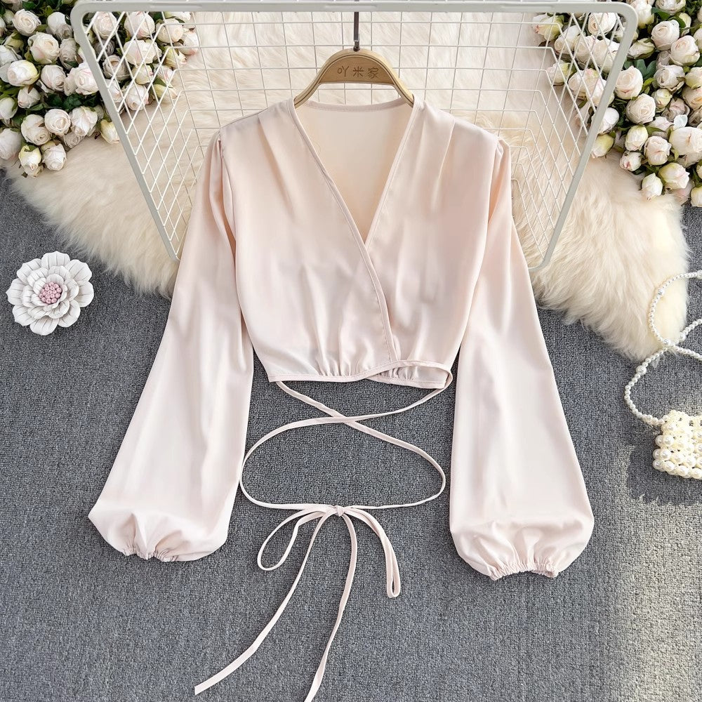 Deep V Neck Puff Sleeve Shirt Women's Fashionable and Chic Short Top       S4225