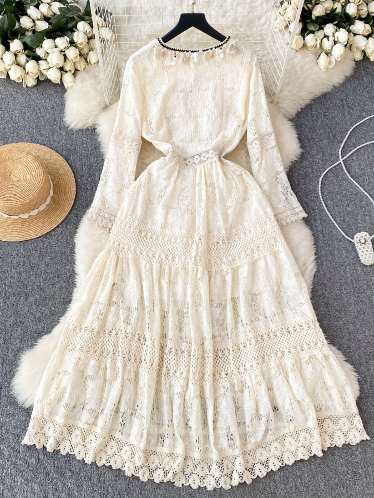 High-grade Party Dress, Hook Flower V-neck Dress ，fringe Fairy Dress, Long-sleeved Dress, Lace Dress      S4476