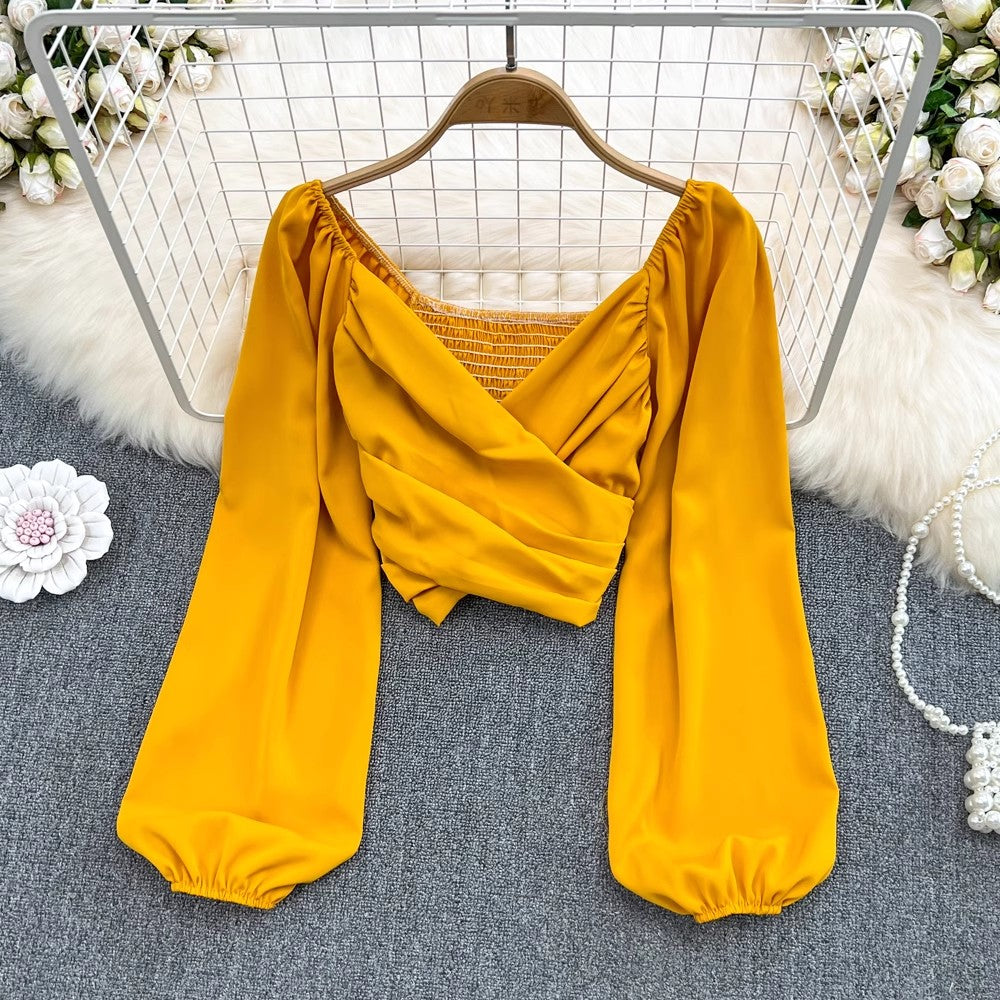 Fashionable V-neck pleated bubble long-sleeved shirt for women, fashionable and chic short top     S3962