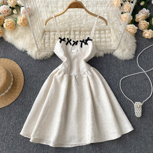 White Square Neck Puff A-line Dress     S4473