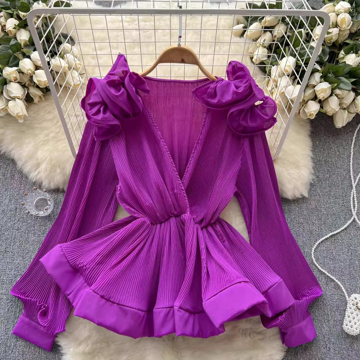 fashion new design ruffle pleated V-neck pullover shirt for women     S4612