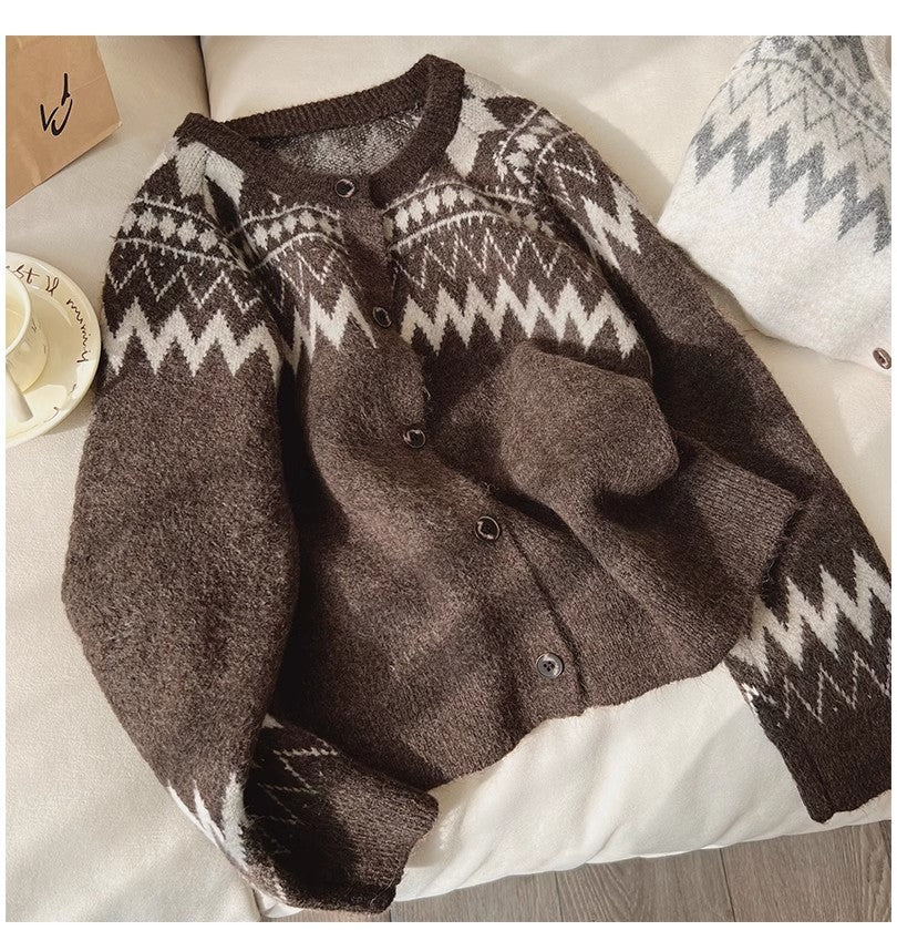 Designed round neck sweater jacket for women jacquard long-sleeved cardigan top trendy      S4888