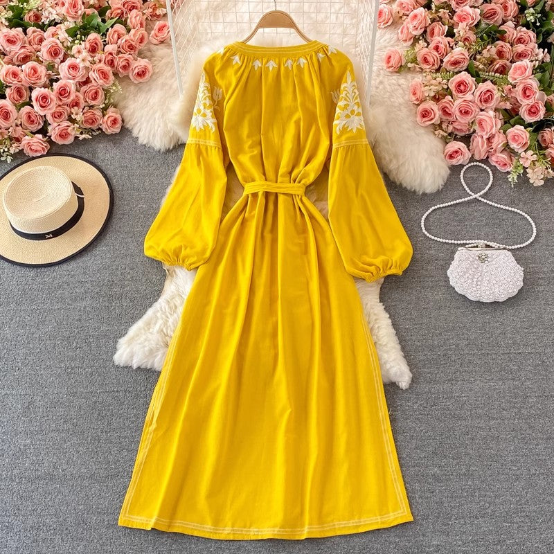 embroidered round neck lantern sleeve long dress bohemian dress for women      S4221