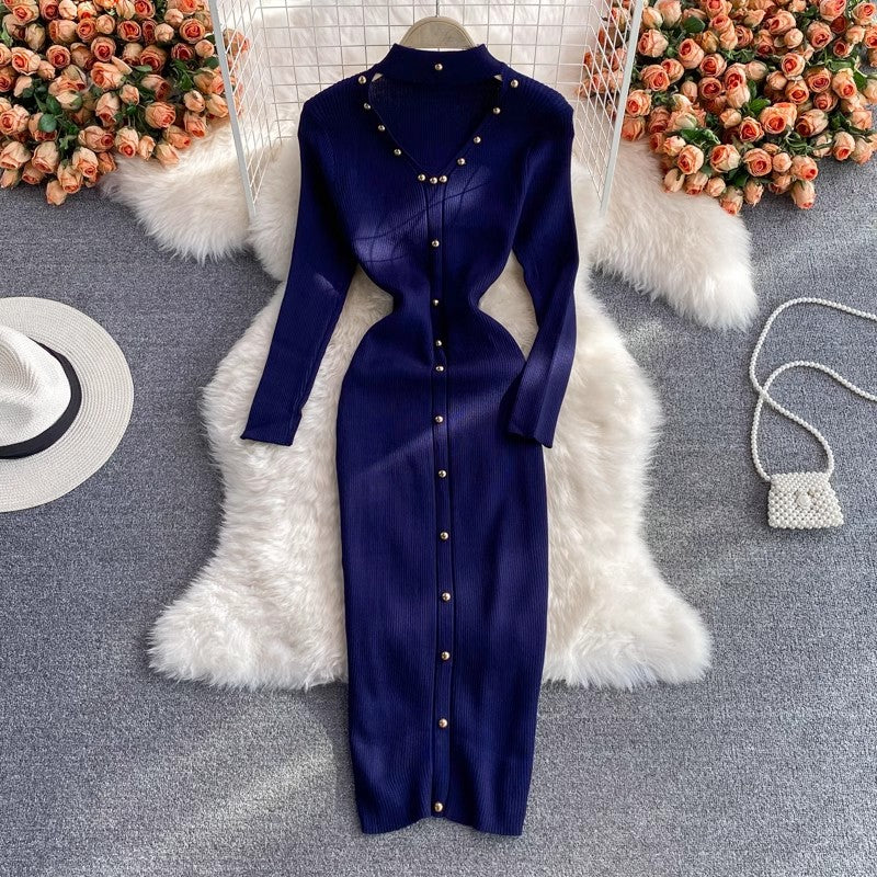 Long-sleeved halterneck V-neck stretch knit dress        S4303