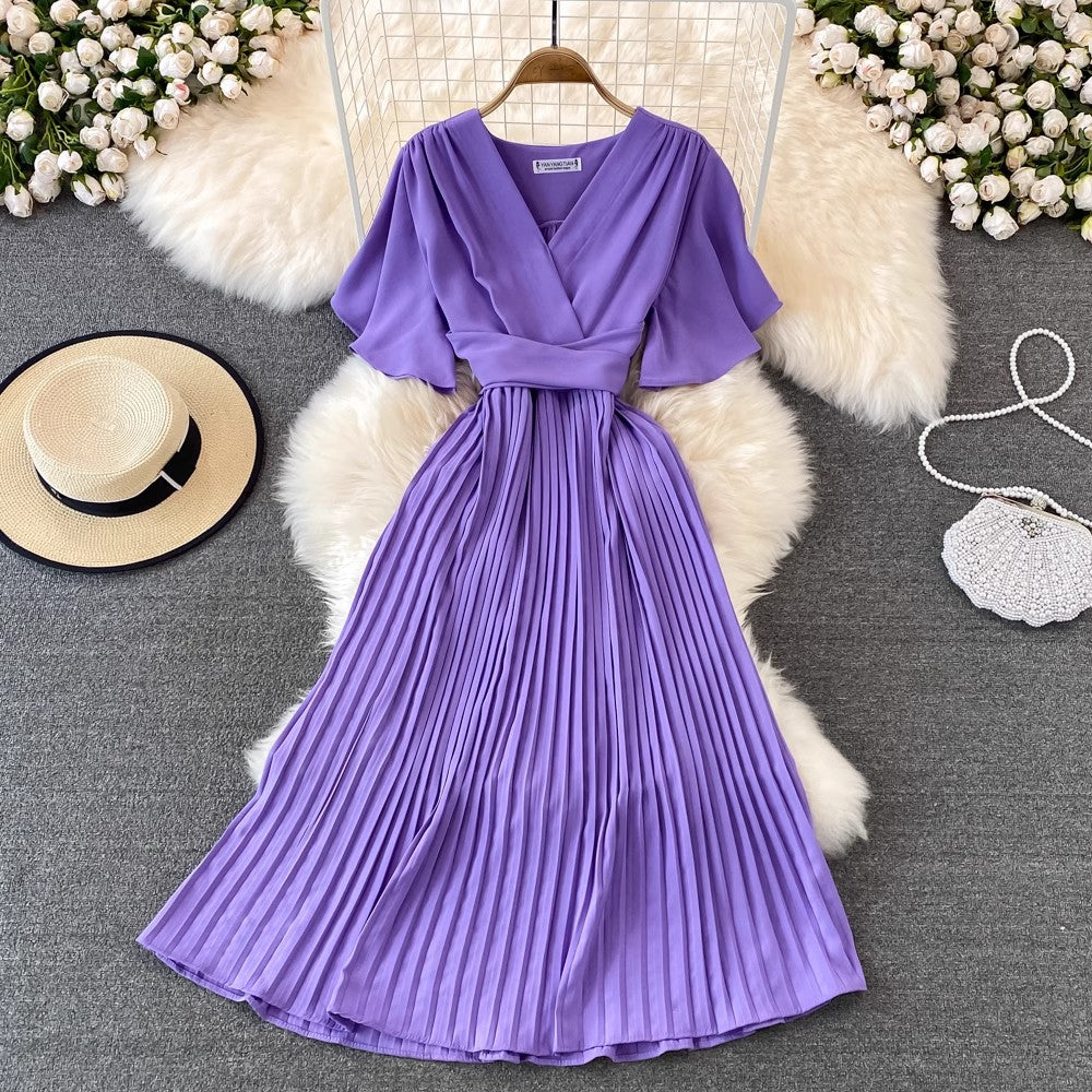 V-neck short-sleeved dress pleated long skirt      S4030