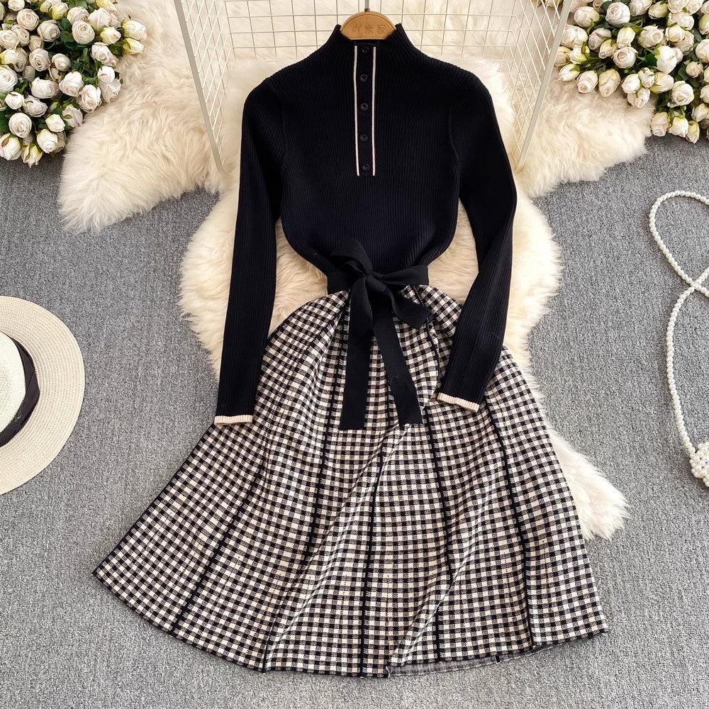 long-sleeved plaid A-line knitted dress     S3974