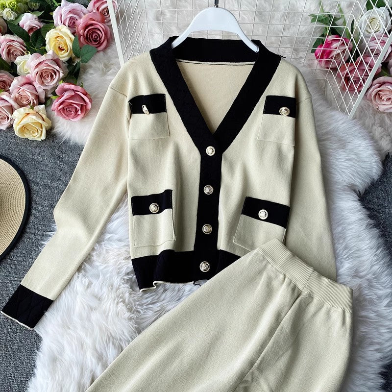 Knitted suit for women casual V-neck cardigan sweater casual leg trousers two-piece set       S4169