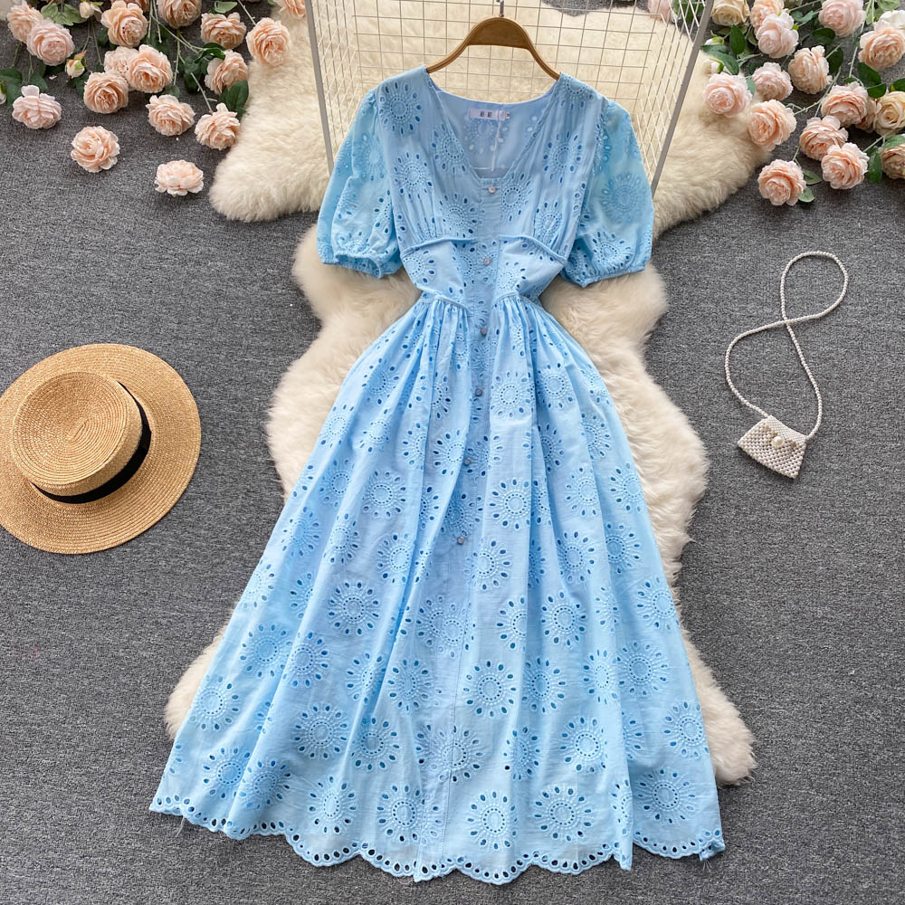 Puff Sleeve V-neck Lace Dress       S4466