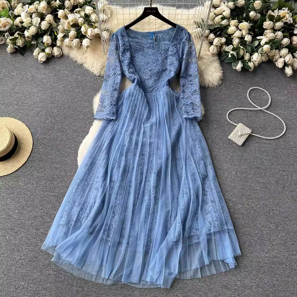 French retro lace dress for women long skirt      S4623