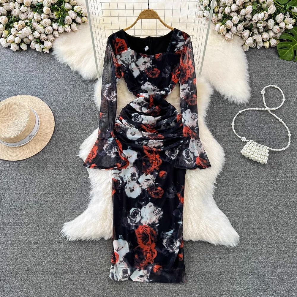 Fashionable long-sleeved square neck mid-length mesh printed dress      S4185