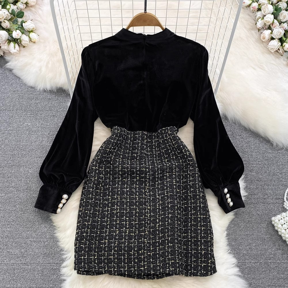 velvet long-sleeved A-line dress   S3892