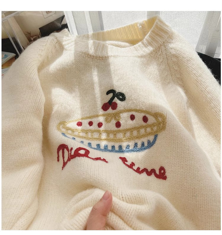 Sweet embroidered round neck sweater for women round neck sweater    S4829