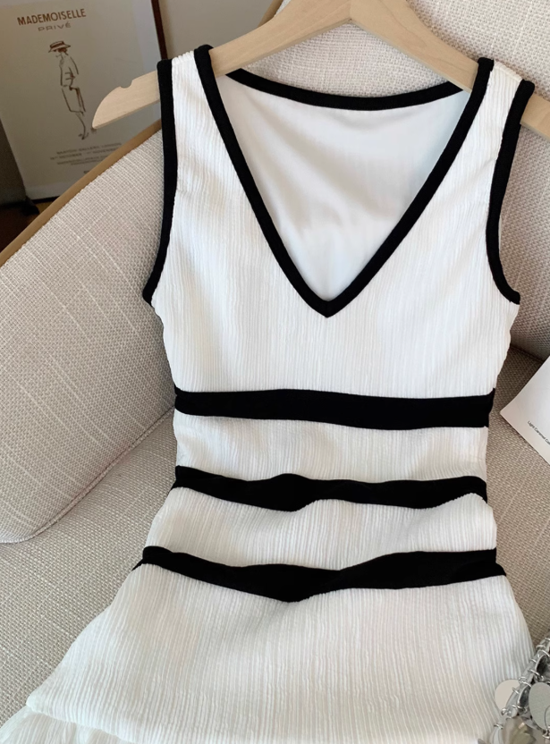 French pure desire v-neck suspender dress for women new style waist slimming hip skirt R3997