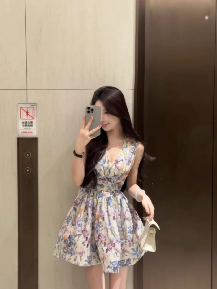 Sleeveless V-neck Colorful Flower Waist Dress French Design Exquisite Skirt Homecoming Dress R2988