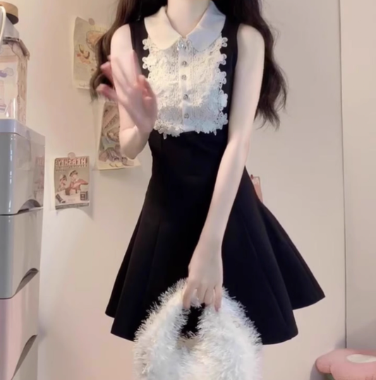 High-grade black sleeveless vest dress with lace waist and a-line tutu skirt R0755