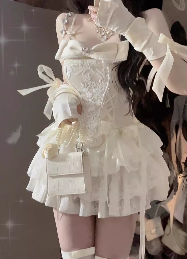 Beautiful suit for petite waisted camisole top cake skirt two-piece suit R0786