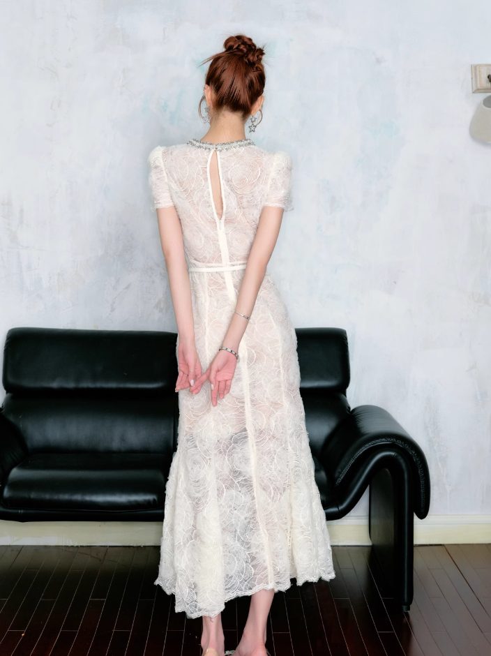 Creamy white gentle diamond collar sweet three-dimensional flower exquisite lace long skirt R4073